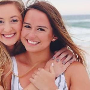 Meet your Posher, Delaney